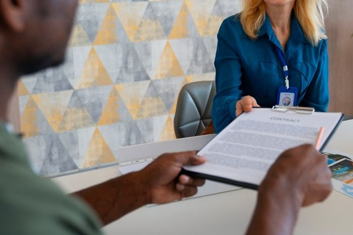 Pracodawcy apelują o prostsze procedury zatrudniania cudzoziemców Pracodawcy apelują o prostsze procedury zatrudniania cudzoziemców